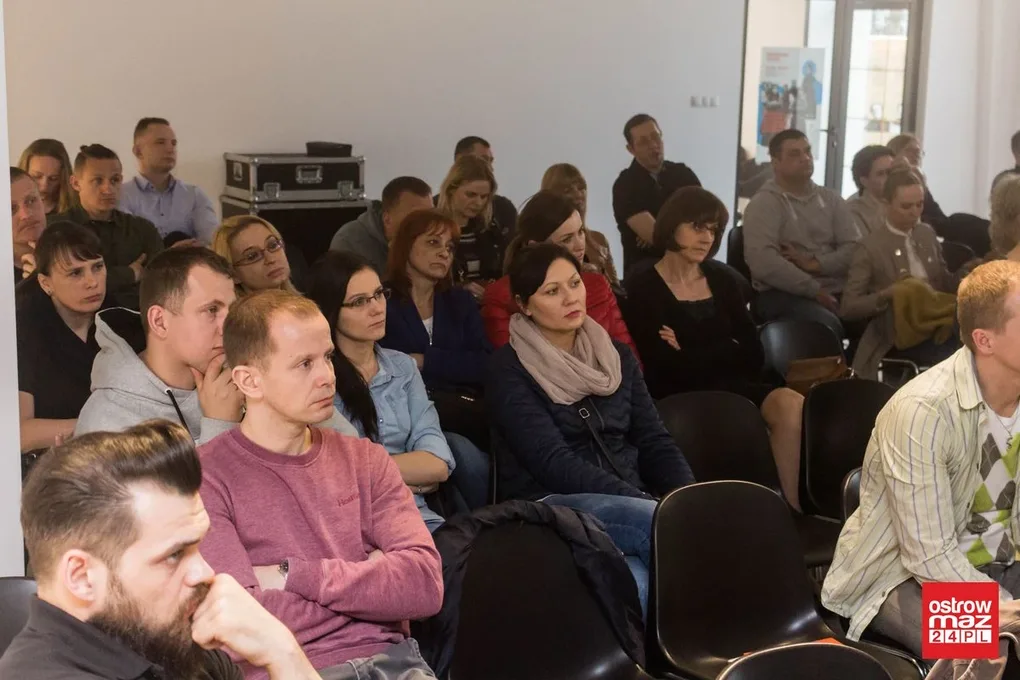 O współczesnej pedagogice w elektrowni (zdjęcia, wideo)