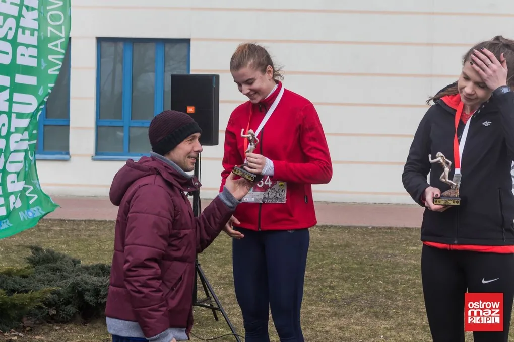 Blisko 100 osób pobiegło wilczym tropem (zdjęcia, wideo)