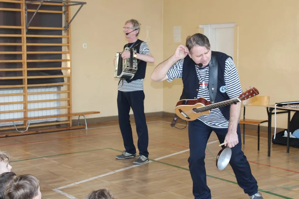 Szanty w ostrowskiej "jedynce" (zdjęcia)
