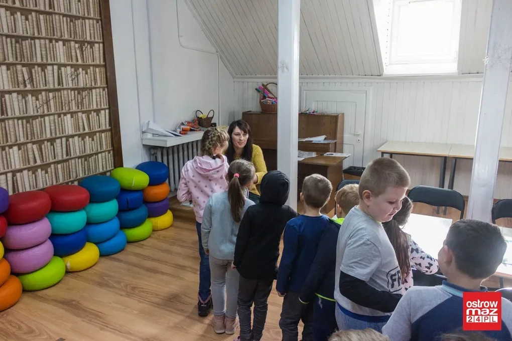 Ćwiczenia i zabawy logopedyczne w bibliotece (zdjęcia, wideo)