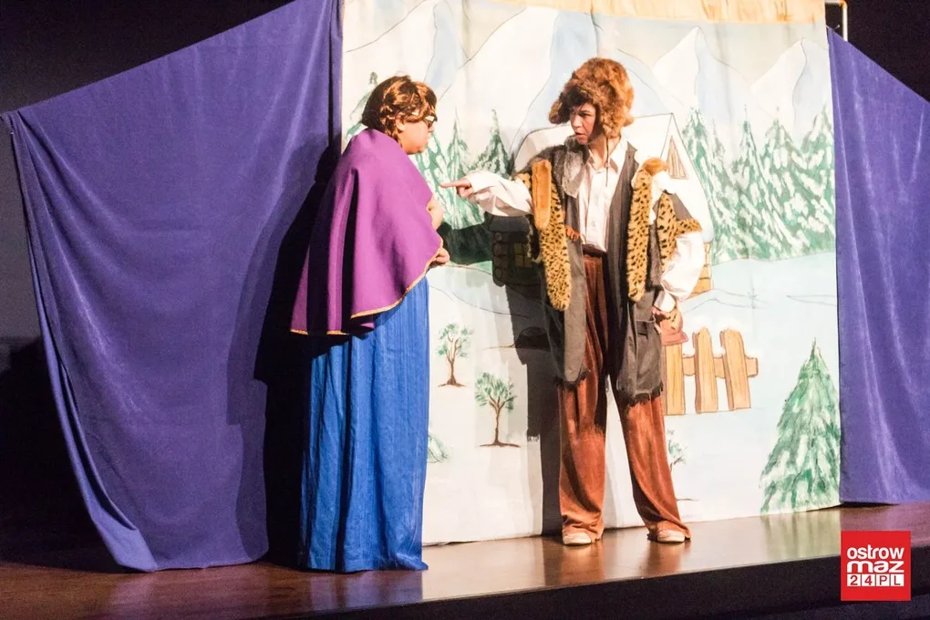 "Lodowa kraina" - teatrzyk dla dzieci (zdjęcia, wideo)