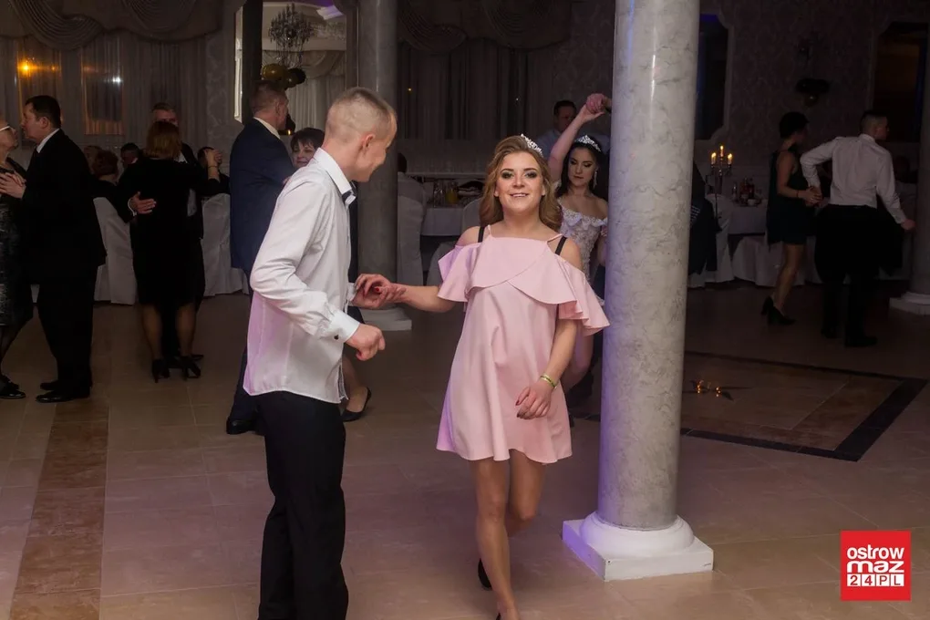 Studniówka ZS w Małkini Górnej (zdjęcia, wideo)