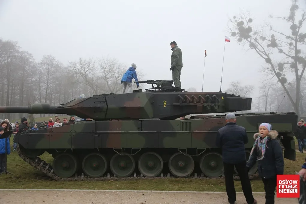 Piknik militarny dla niepodległej (zdjęcia, wideo)