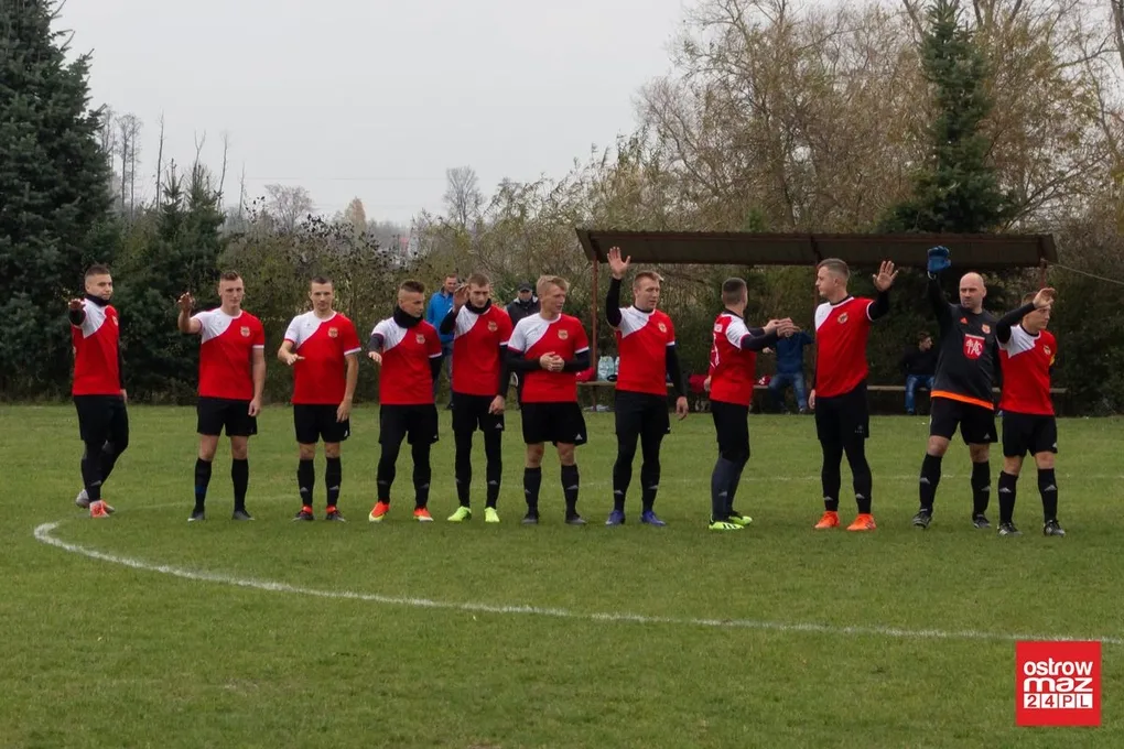 Derby powiatu dla GKS Andrzejewo (zdjęcia, wideo)