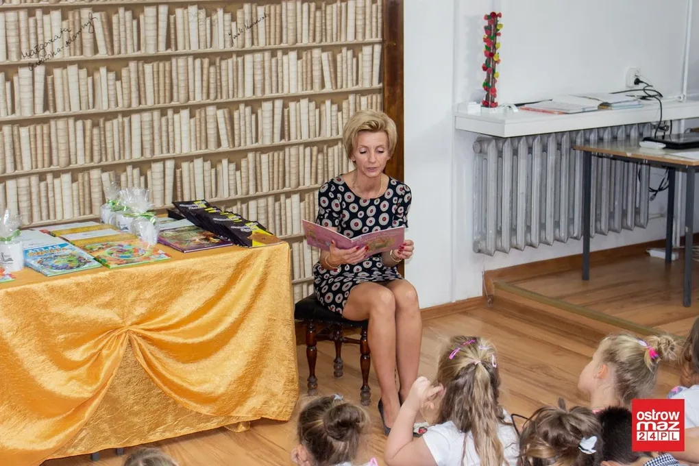 Spotkanie z bajką ostrowskich dzieci (zdjęcia, wideo)