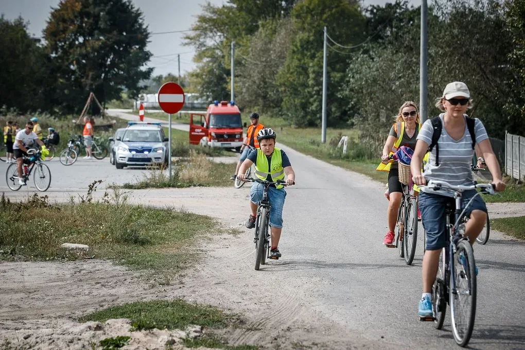 Rajd rowerowy w Andrzejewie. Upamiętnili poległych