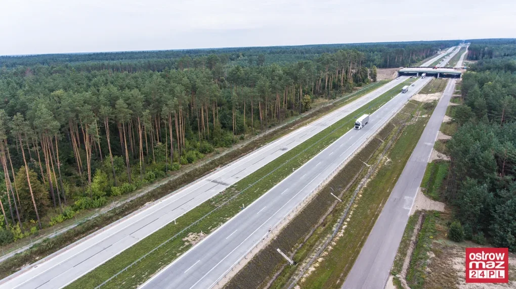 S8 wciąż w trakcie przebudowy (zdjęcia z lotu ptaka)
