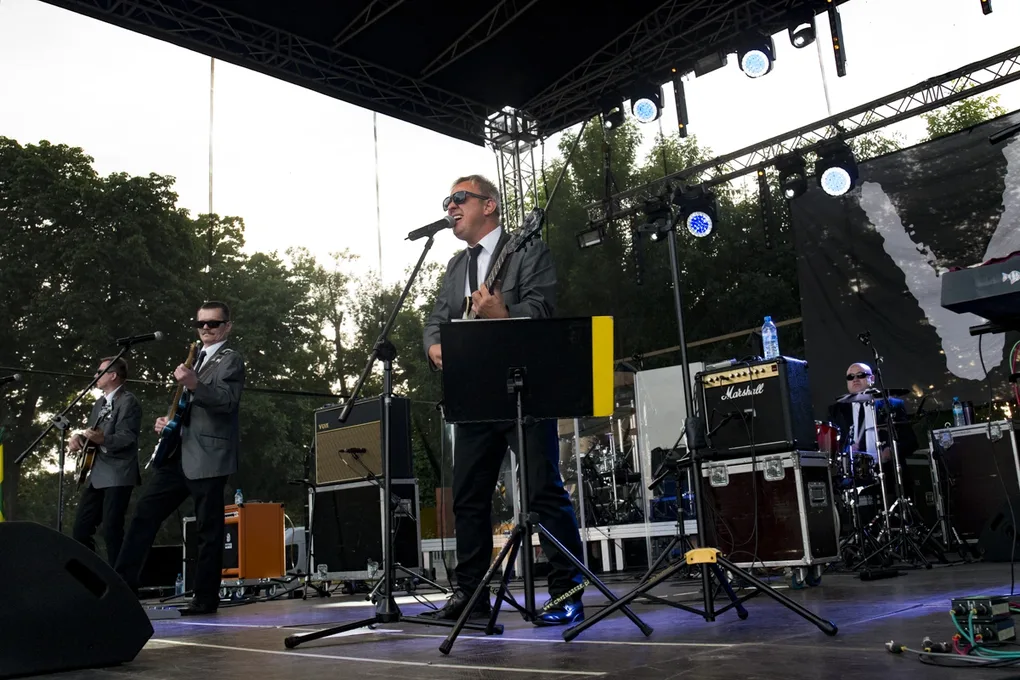 Koncert zespołu Chrząszcze podczas dni miasta (zdjęcia, wideo)
