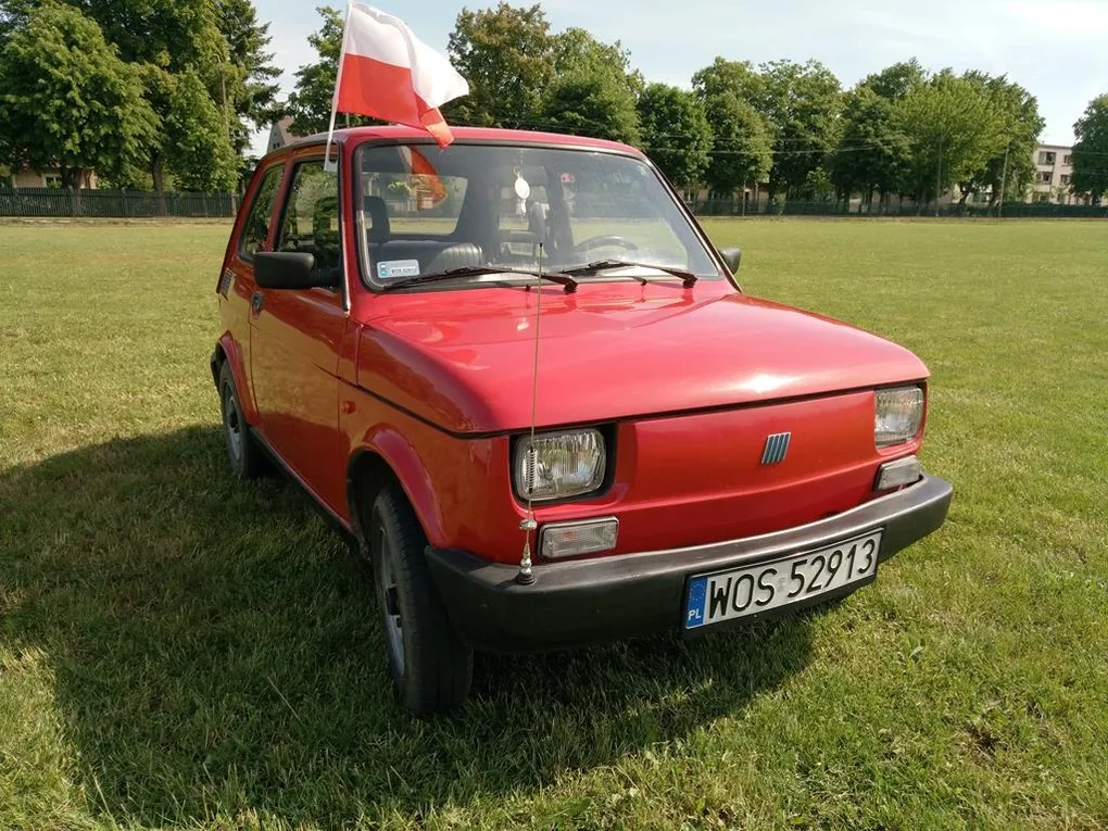 Zlot pojazdów klasycznych i zabytkowych w "Rubinku" (zdjęcia)