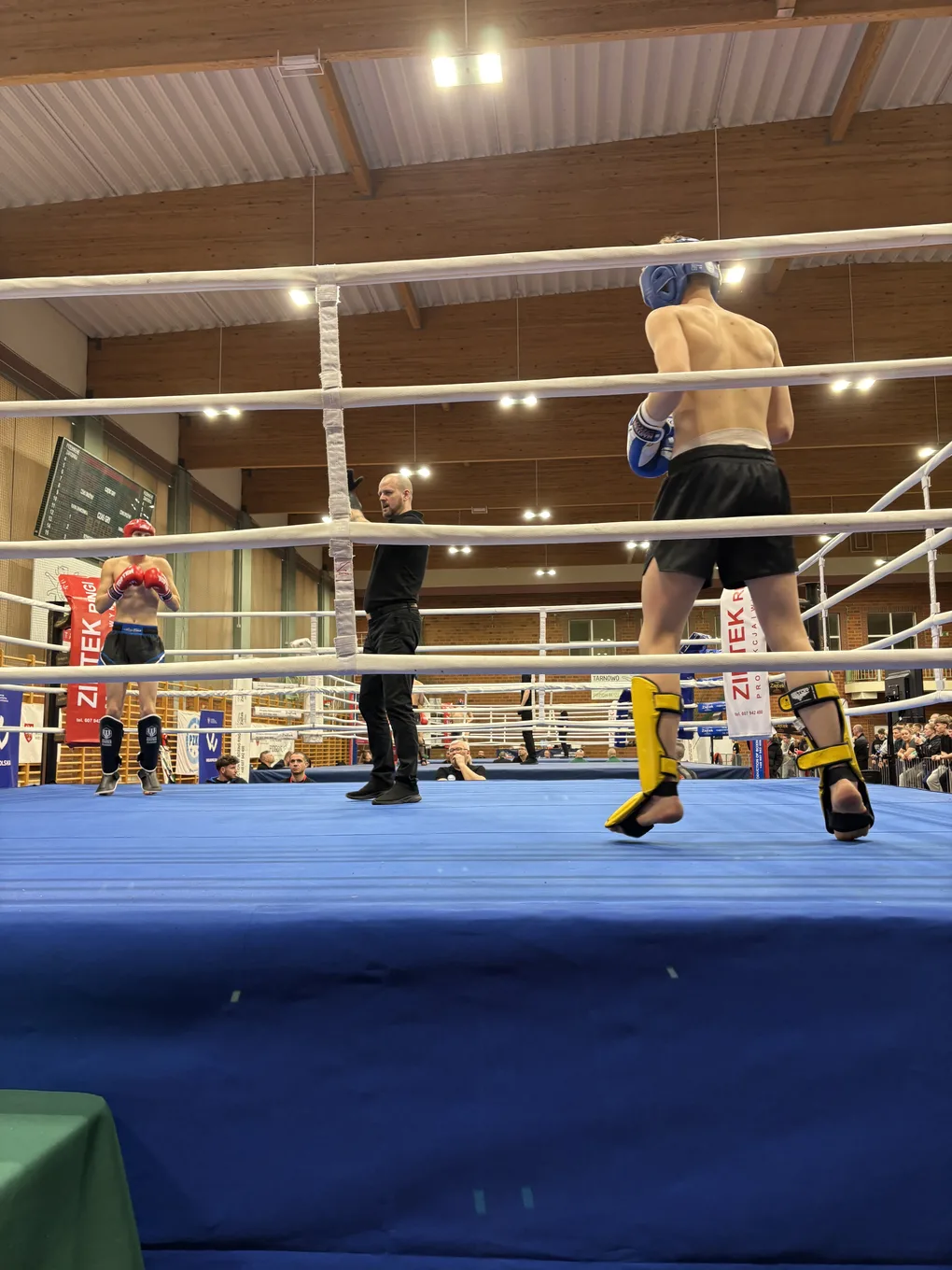 Dwa medale Mistrzostw Polski w kickboxingu wracają do Ostrowi! (zdjęcia)