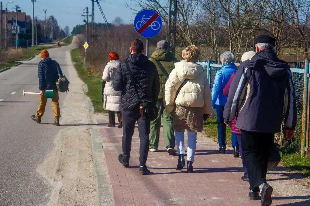 Krajoznawcza wyprawa przez Ostrów z Panem Filipem Springerem (zdjęcia)