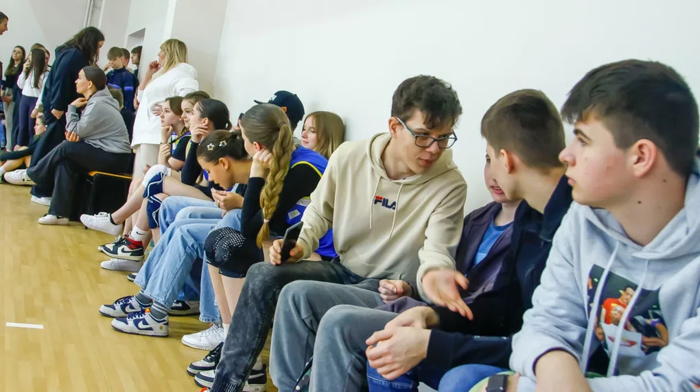 Towarzyskie współzawodnictwo - rozgrywki siatkarskiej Licealiady (zdjęcia)