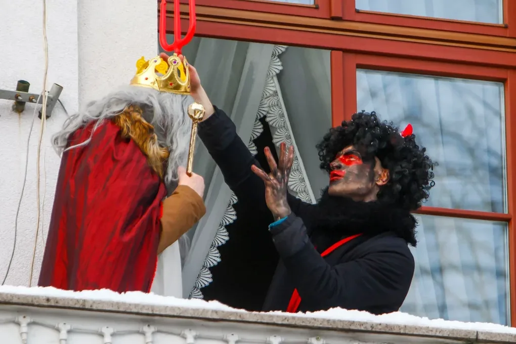 Trzej Królowie i podróżujący z nimi przybieżeli do ostrowskiego Betlejem (zdjęcia)