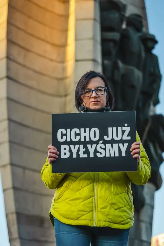Plakaty "CICHO JUŻ BYŁYŚMY" w województwie mazowieckim (zdjęcia, wideo)