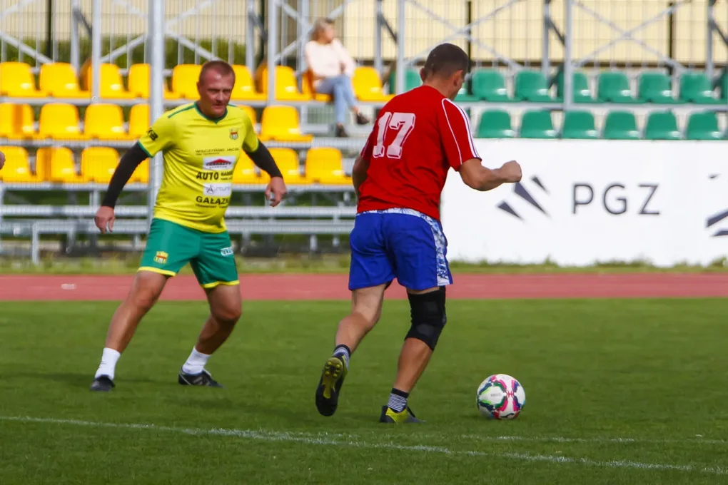 Świętowanie 60 lecia PGZ Zurad w atmosferze sportu z KS Ostrovia (zdjęcia)