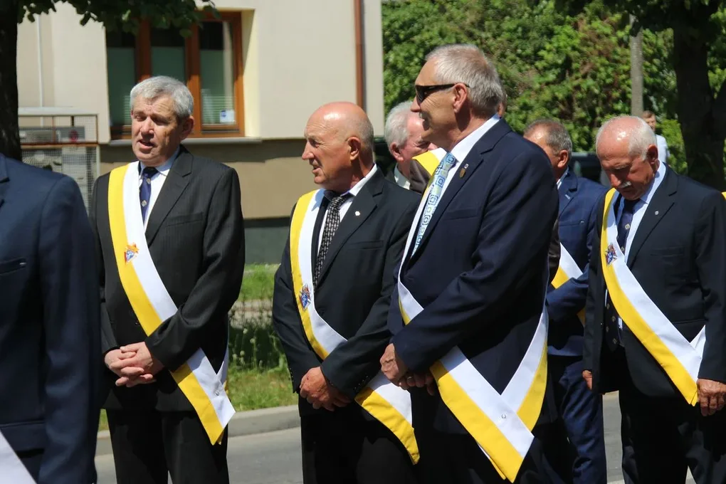 Wspólnota wiary na ulicach - Boże Ciało z parafią pw. Wniebowzięcia NMP w Ostrowi Mazowieckiej (zdjęcia)