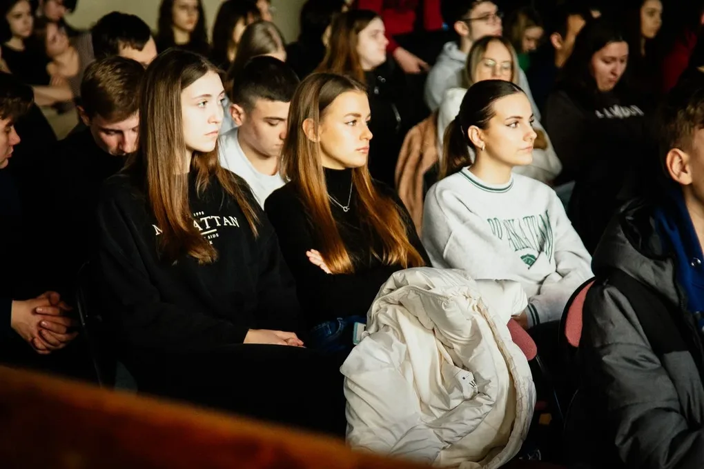 Młodzież z Ostrowi Mazowieckiej na rekolekcjach - w poszukiwaniu duchowej i moralnej mądrości (zdjęcia)