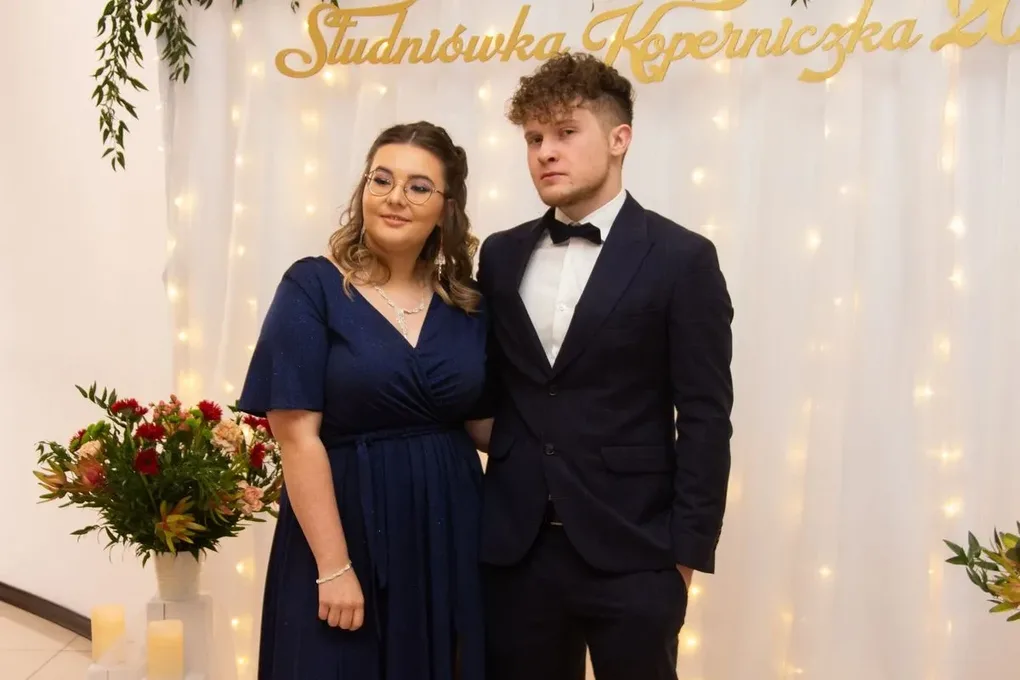 Studniówka Liceum Ogólnokształcącego im. Mikołaja Kopernika w Ostrowi Mazowieckiej! (zdjęcia, wideo)