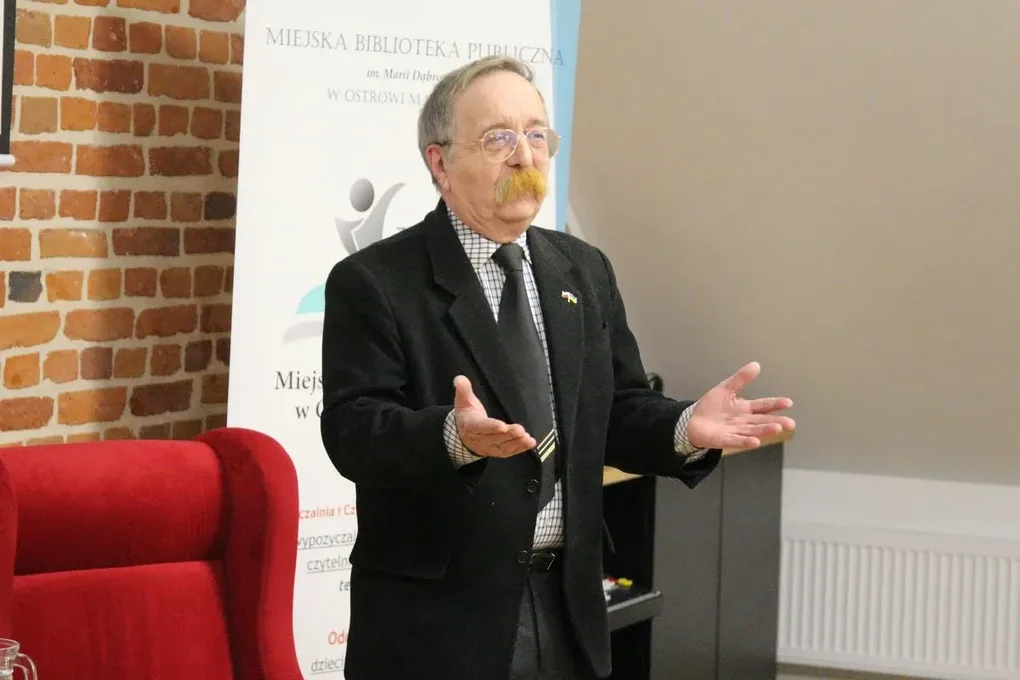 Spotkanie z Andrzejem Mierzwińskim w Miejskiej Bibliotece Publicznej w Ostrowi Mazowieckiej! (zdjęcia)