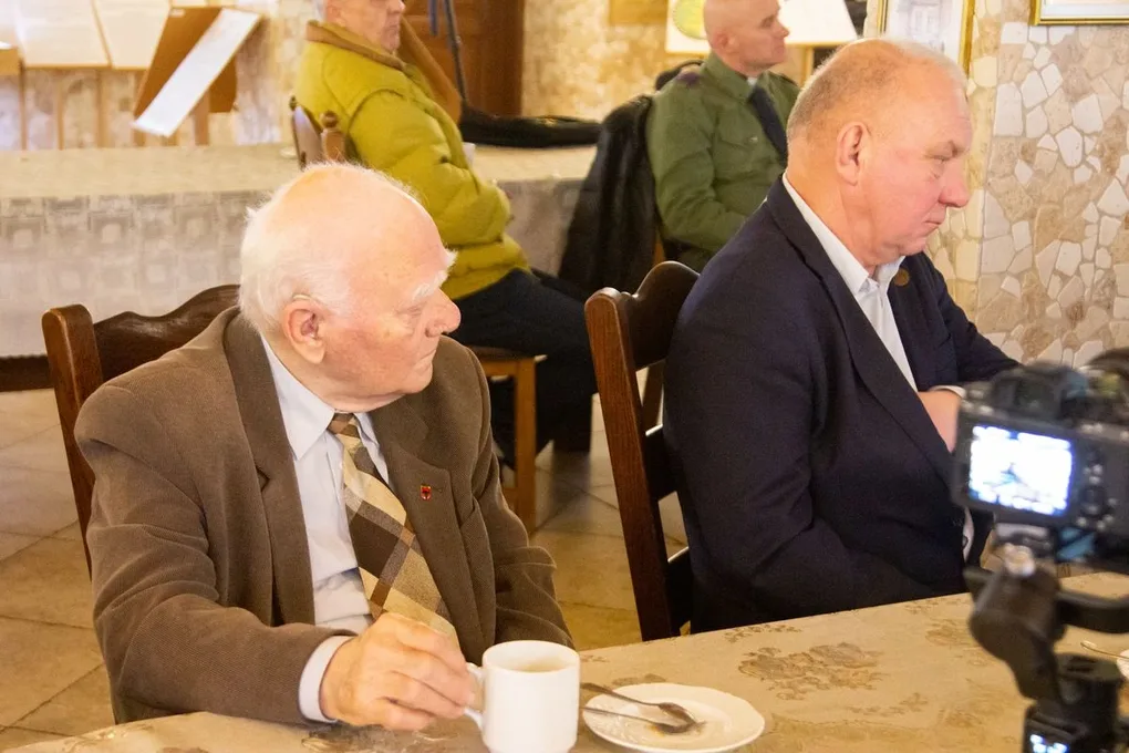 Otwarcie wystawy pt. "300 obrazów Napoleona Ordy" i wykład z ks. Tadueszem Isakowiczem-Zaleskim w Muzeum Kresów i Ziemi Ostrowskiej (zdjęcia, wideo)
