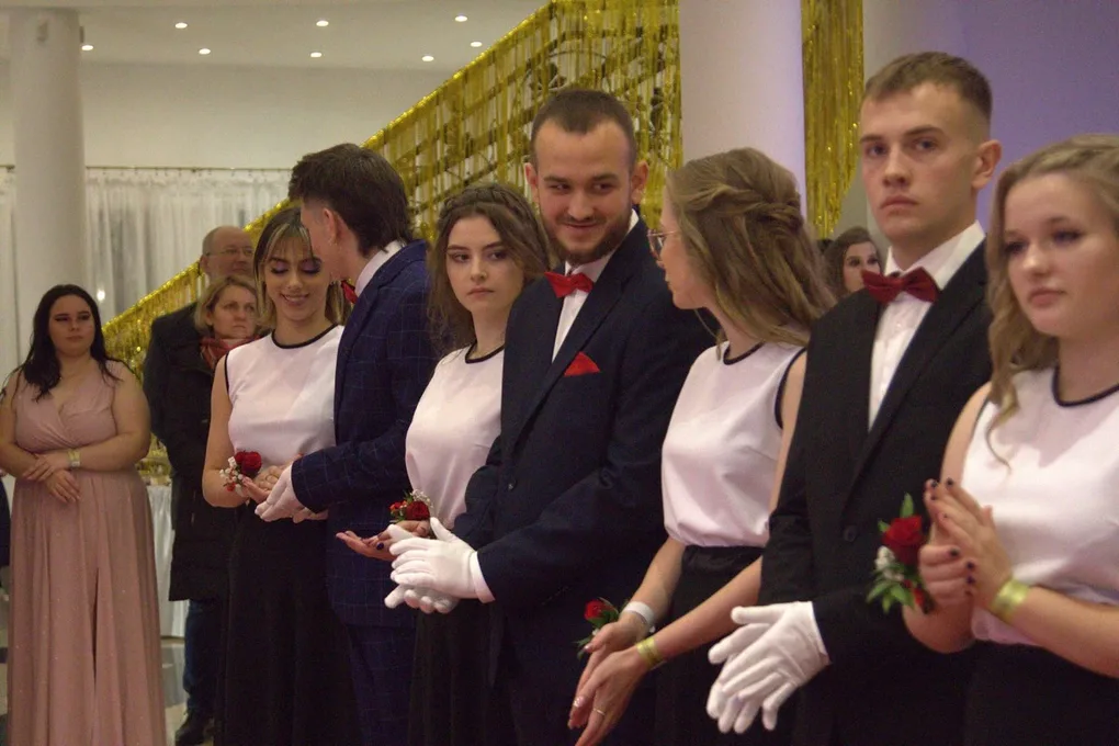 Studniówka maturzystów z "Rubinka" (zdjęcia, wideo)