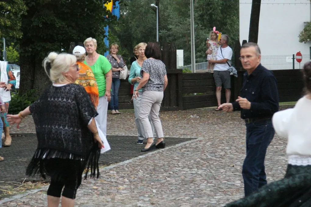 Zespół Pekwadrat zintegrował ostrowską społeczność (zdjęcia, wideo)