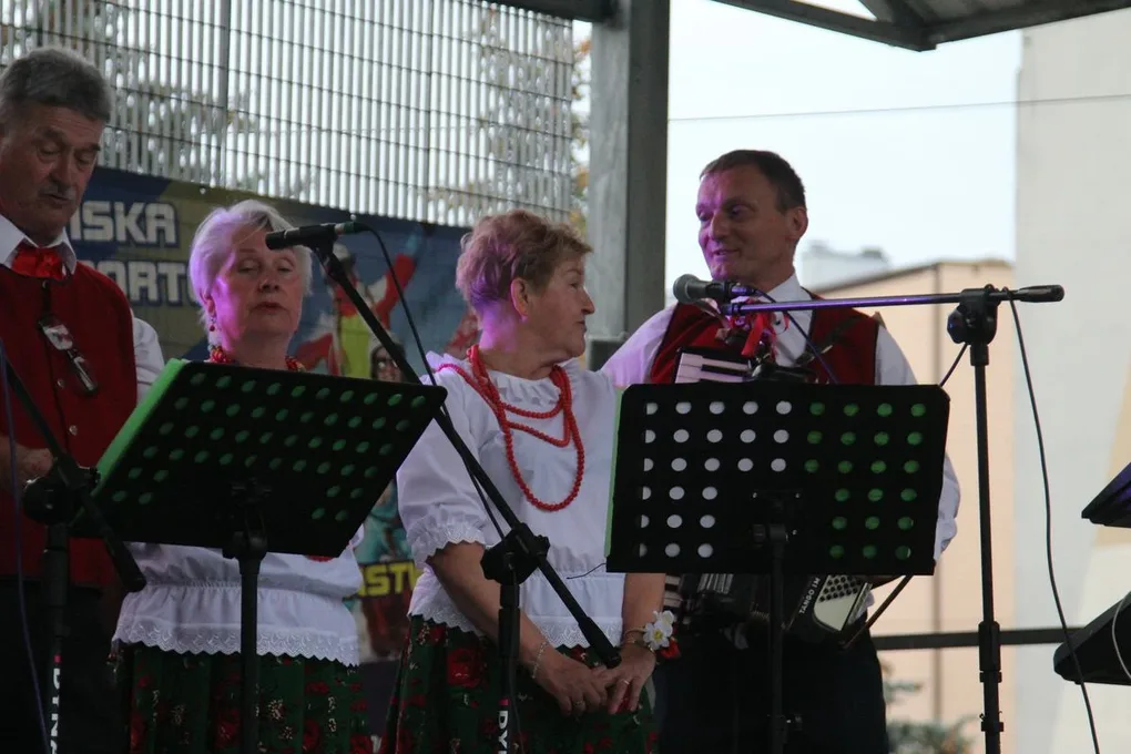 Biesiada pod gwiazdami w Małkini Górnej (zdjęcia, wideo) 
