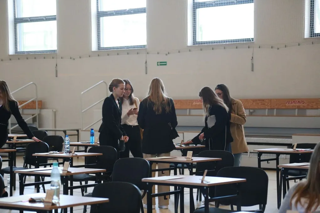 Matura z matematyki w ostrowskim "Koperniczku" (zdjęcia)