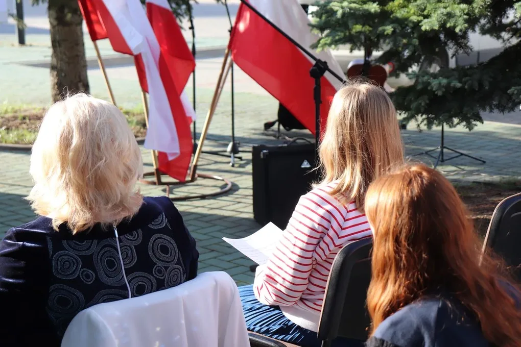 Narodowe Czytanie w Małkini Górnej (zdjęcia)