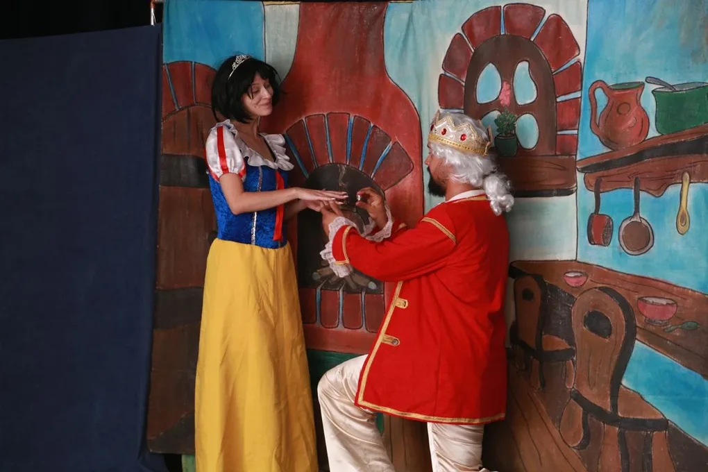 Teatrzyk "Królewna Śnieżka i 7 krasnoludków" w Małkini Górnej (zdjęcia)