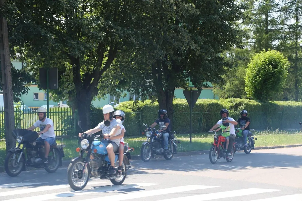 X edycja wystawy motocykli "Legendy PRL-u" (zdjęcia) 