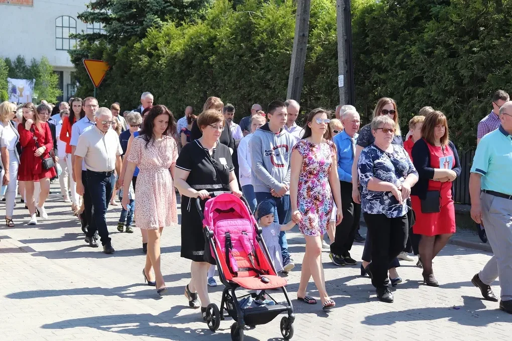Uroczystości Bożego Ciała w parafii Opatrzności Bożej (zdjęcia)