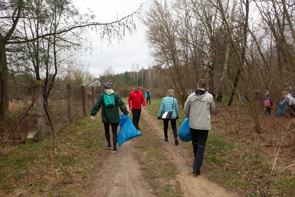 Plogging w Komorowie (zdjęcia)