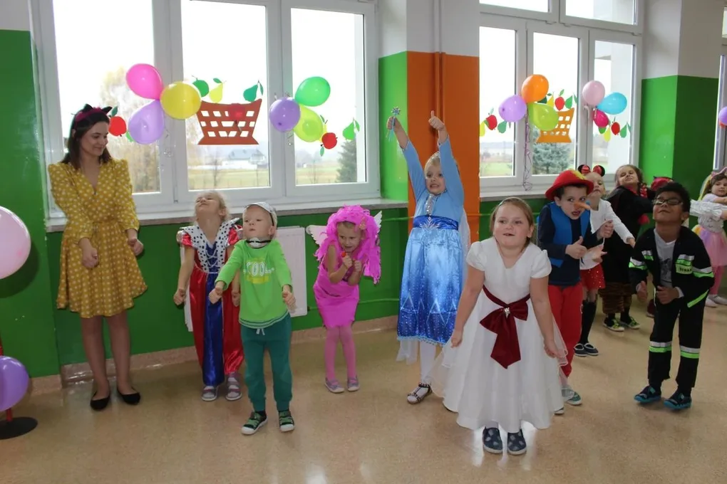 Dzień Postaci z Bajek w ZPPO w Broku (zdjęcia)