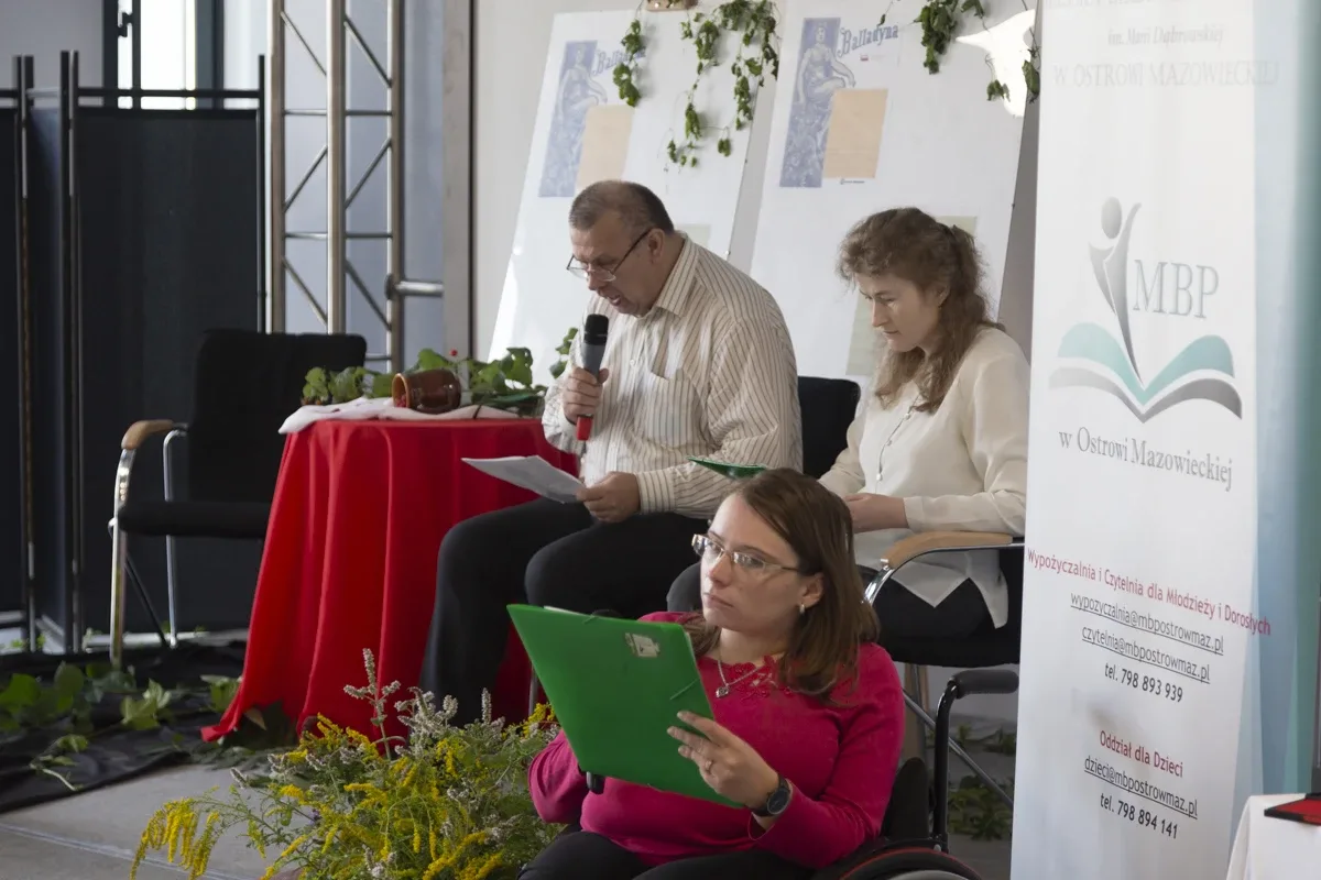 Narodowe Czytanie w Ostrowi Mazowckiej (zdjęcia, wideo)