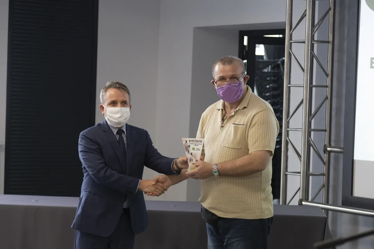 Młodzi sportowcy z Ostrowi Mazowieckiej nagrodzeni (zdjęcia)