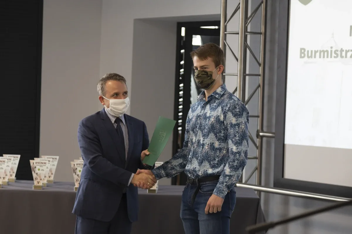 Młodzi sportowcy z Ostrowi Mazowieckiej nagrodzeni (zdjęcia)
