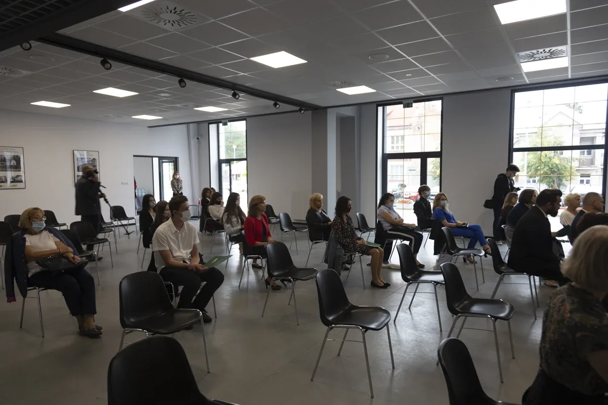 Wręczenie nagród dla najzdolniejszych uczniów w Ostrowi Mazowieckiej (zdjęcia)