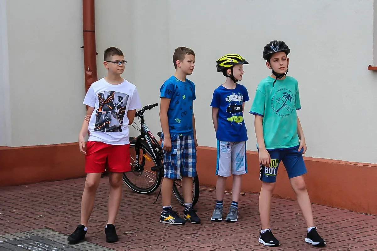 Uczniowie ostrowskiej "jedynki" zmierzyli się z egzaminem na kartę rowerową