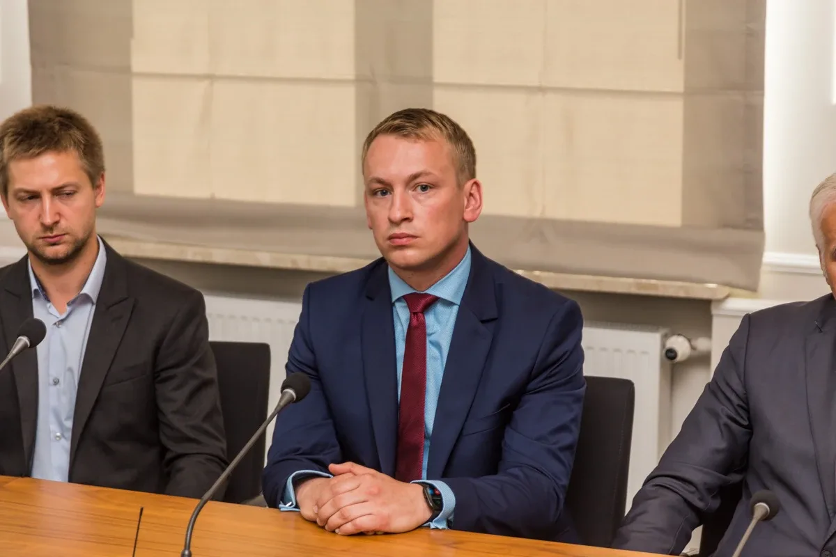 "Tarcza dla samorządów". Minister cyfryzacji przedstawił program (zdjęcia, wideo)