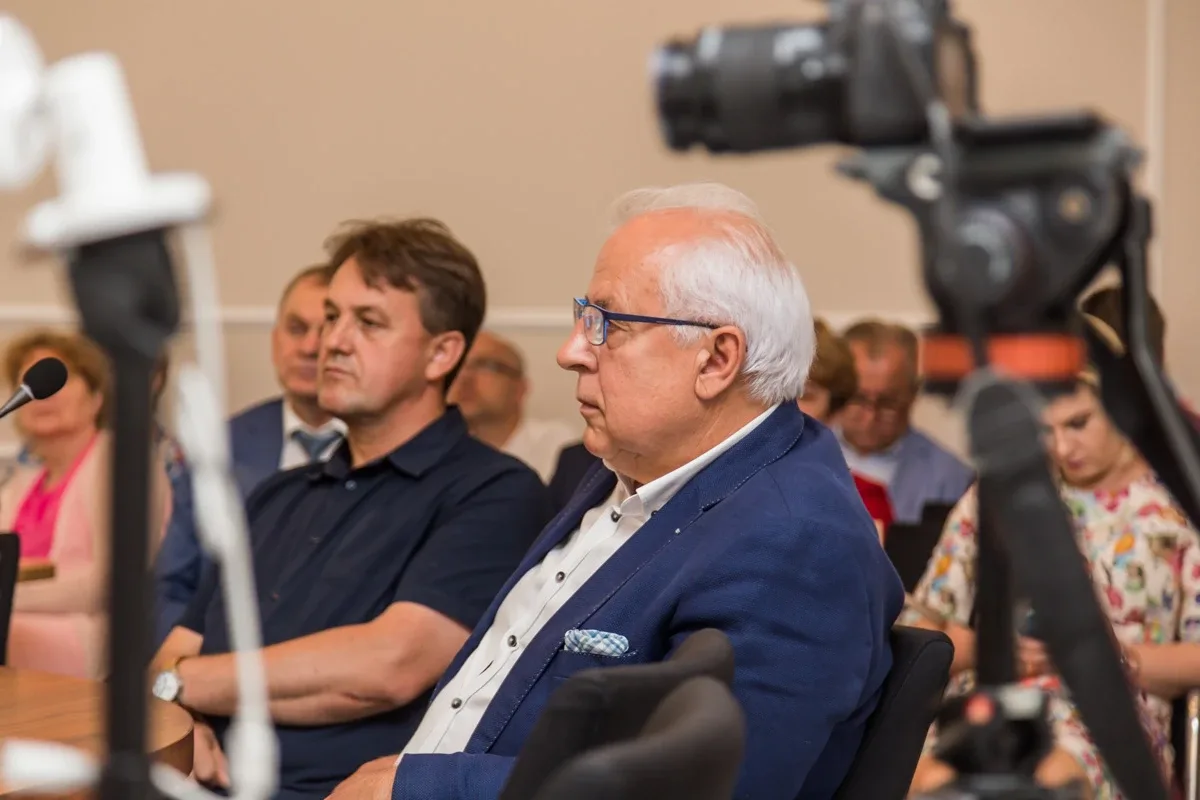 "Tarcza dla samorządów". Minister cyfryzacji przedstawił program (zdjęcia, wideo)