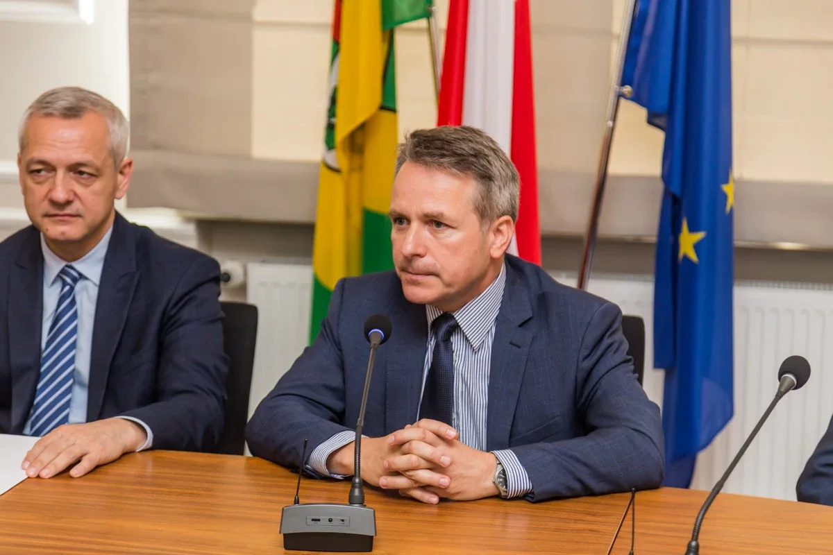 "Tarcza dla samorządów". Minister cyfryzacji przedstawił program (zdjęcia, wideo)