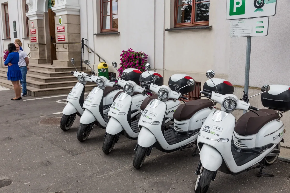 Kolejny sezon ze skuterami elektrycznymi (zdjęcia)