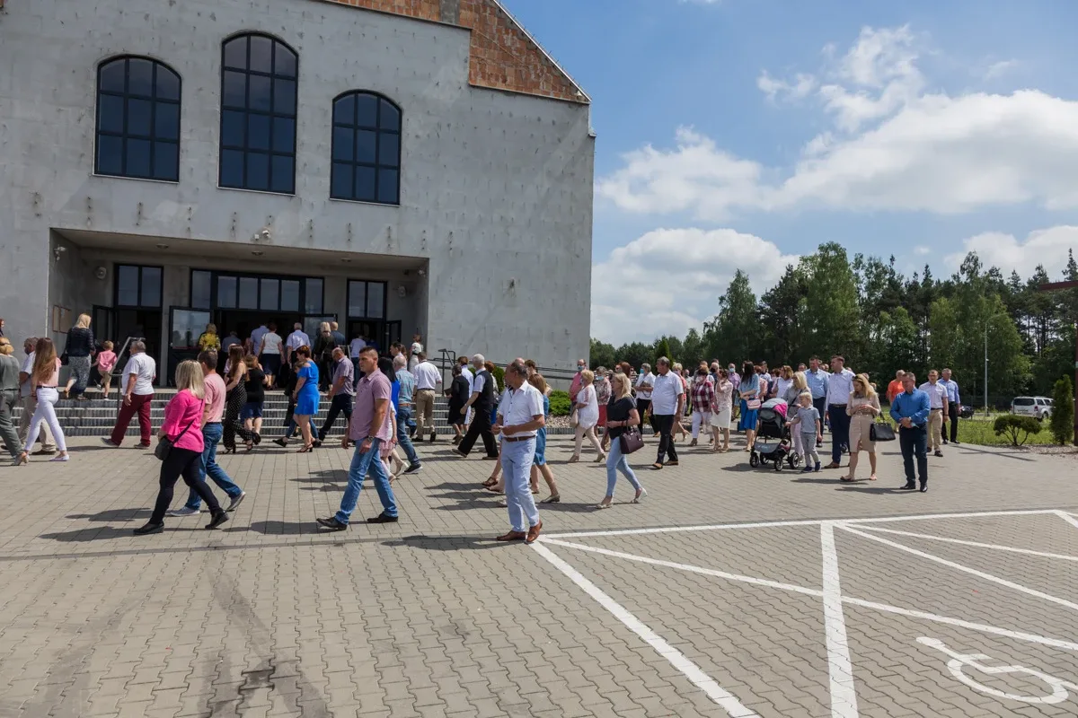 Procesje Bożego Ciała przeszły ulicami miasta (zdjęcia, wideo)