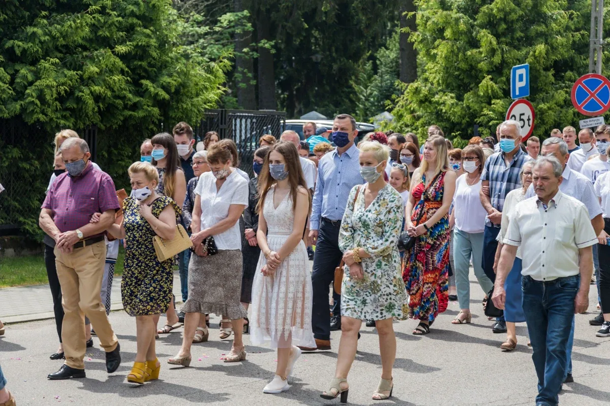 Procesje Bożego Ciała przeszły ulicami miasta (zdjęcia, wideo)