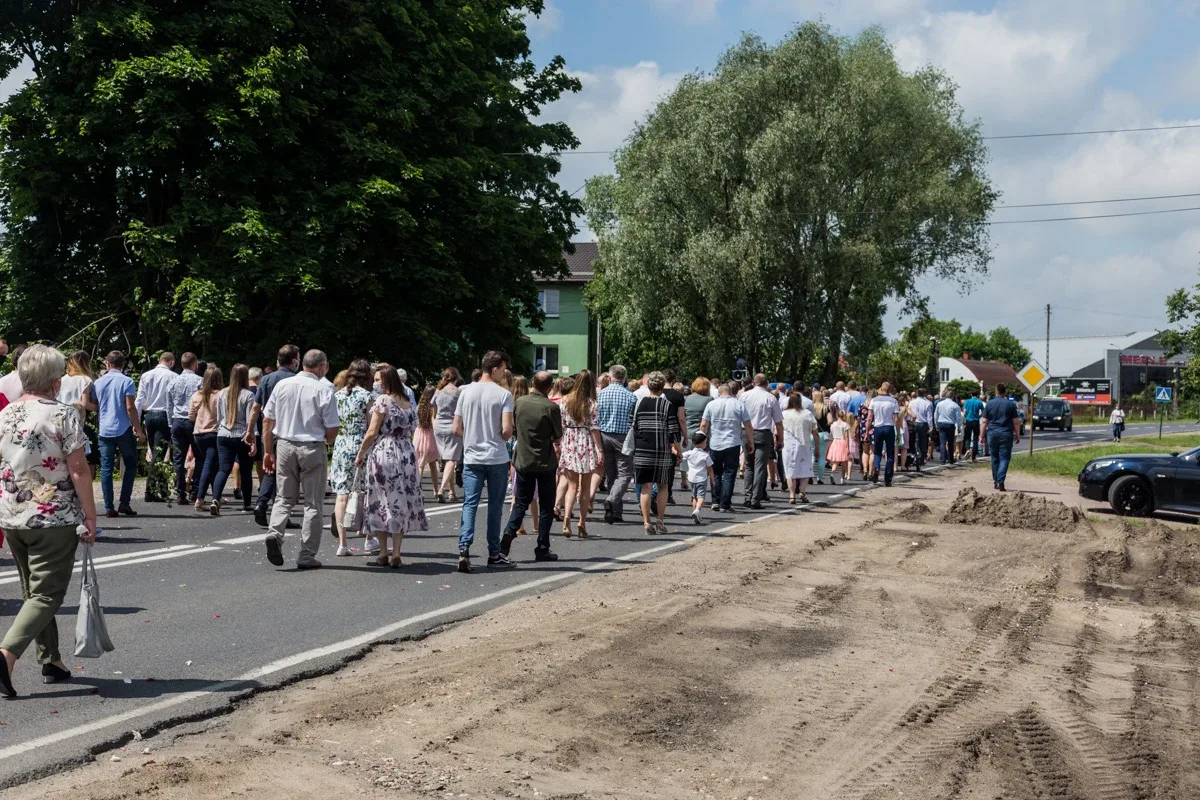 Procesje Bożego Ciała przeszły ulicami miasta (zdjęcia, wideo)