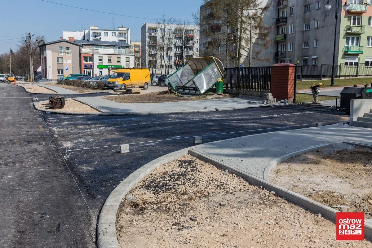 Nowa warstwa asfaltu pojawia się na ulicy Kościuszki (zdjęcia)
