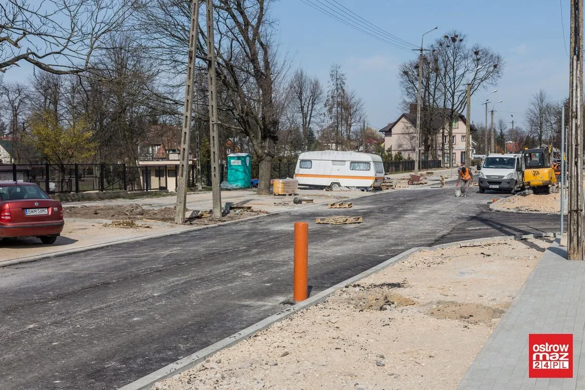 Nowa warstwa asfaltu pojawia się na ulicy Kościuszki (zdjęcia)
