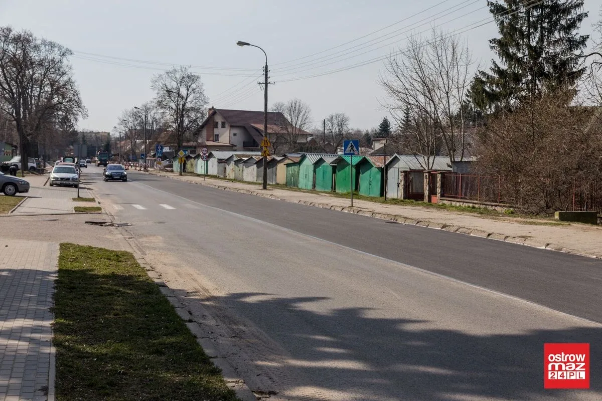 Nowy pas ruchu na ulicy Armii Krajowej (zdjęcia)