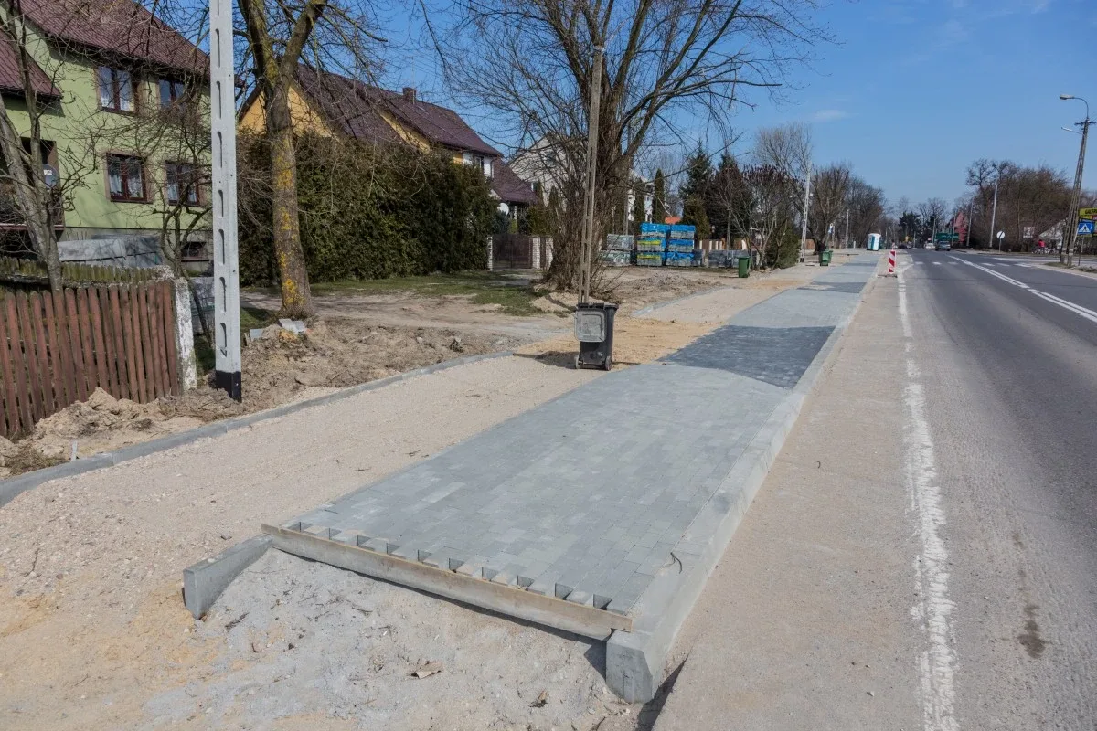 Budowa ciągów pieszo-rowerowych (zdjęcia)